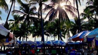 「バンセーンビーチでゆっくりしよう｜バンコク近郊1泊2日旅行」