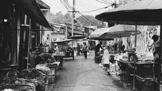 タイのタラート(市場)を歩こう｜旅は気軽にスマホ写真｜mobile photography Thailand